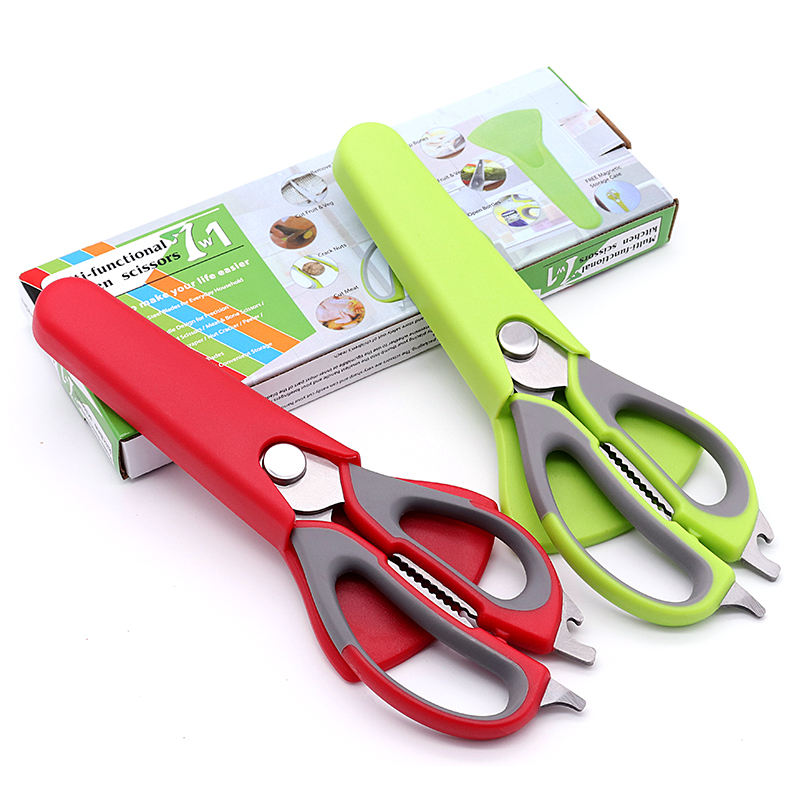 Kitchen Scissors With Magnetic Sheath