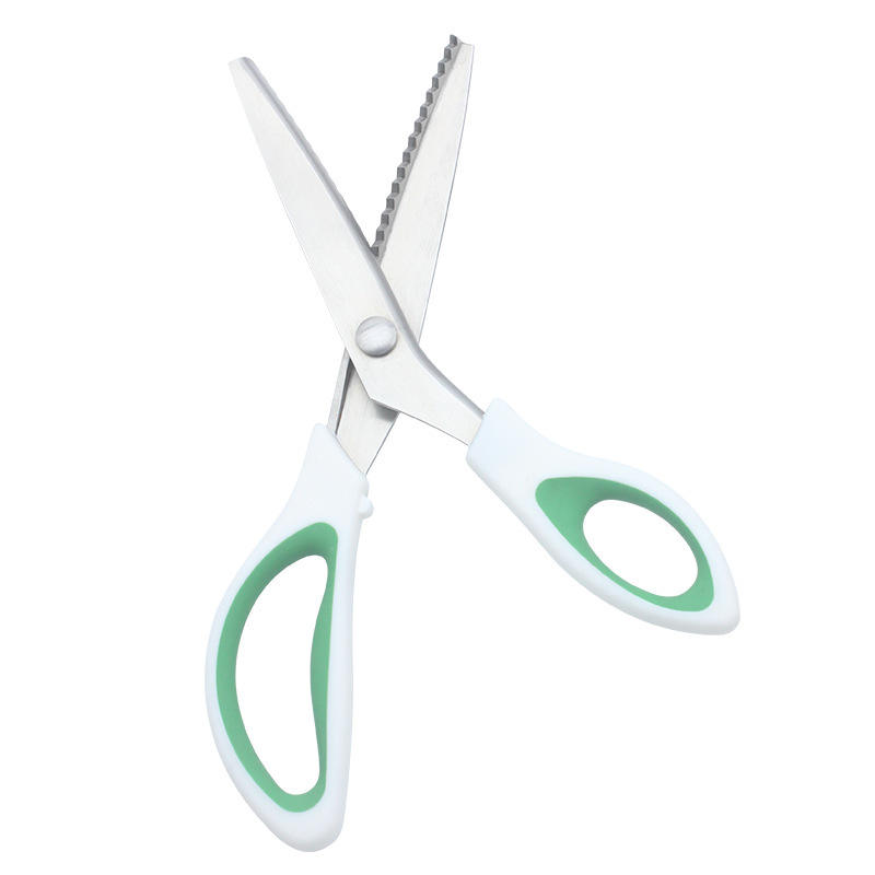 Triangular Zigzag Fabric Scissors