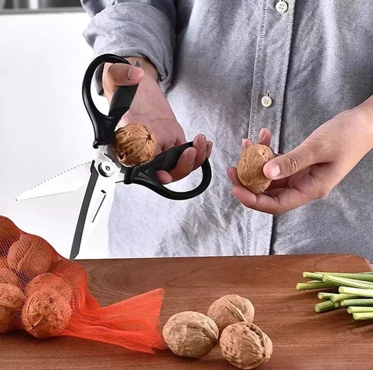 Stainless Steel Poultry Shears With Serrated Blade