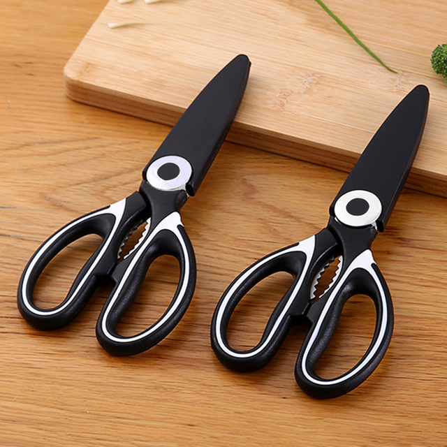 All purpoes kitchen scissors