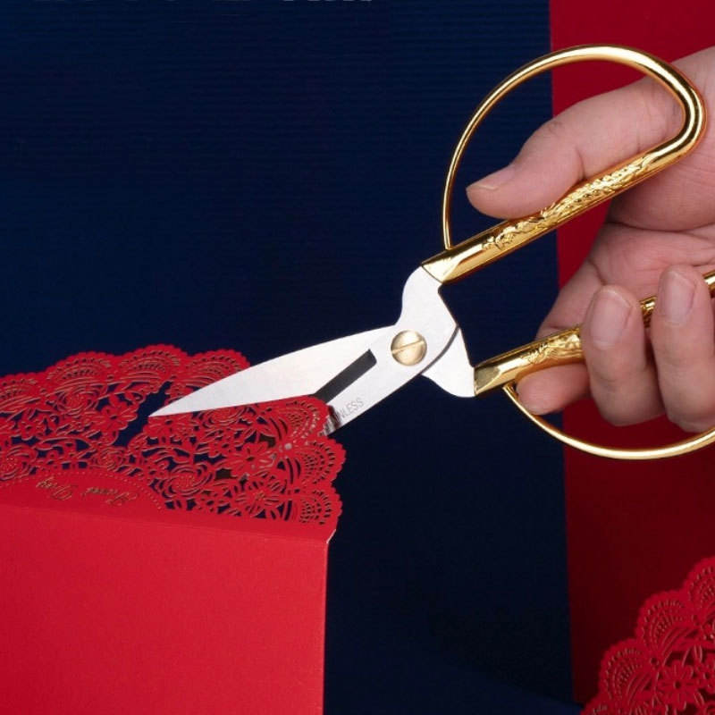 Golden Handle Scissors (5)