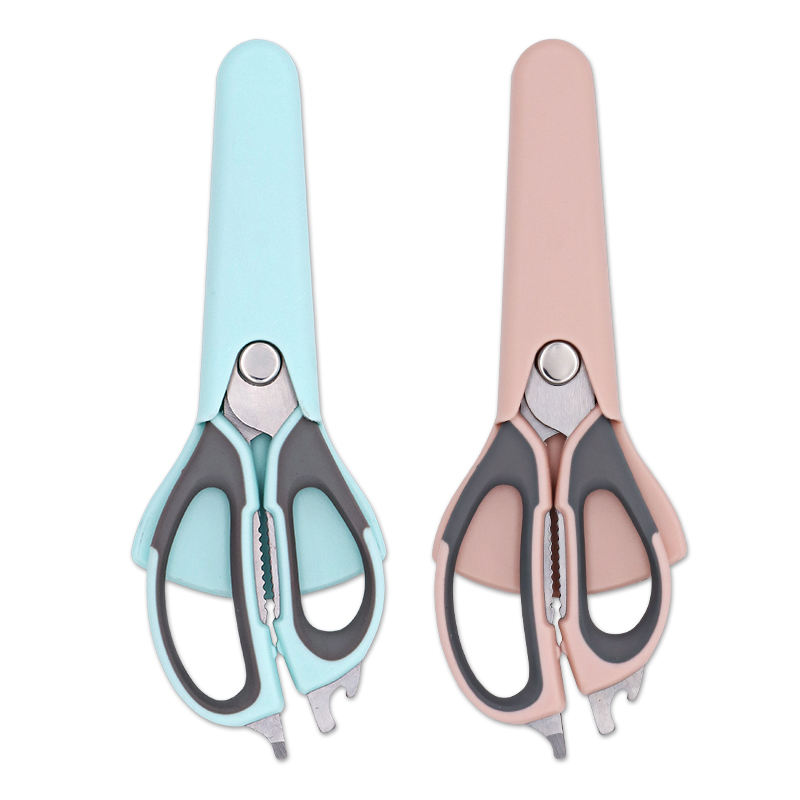 Kitchen Scissors With Magnetic Sheath